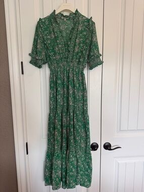 Max Studio Green Floral Ruffled Maxi Dress